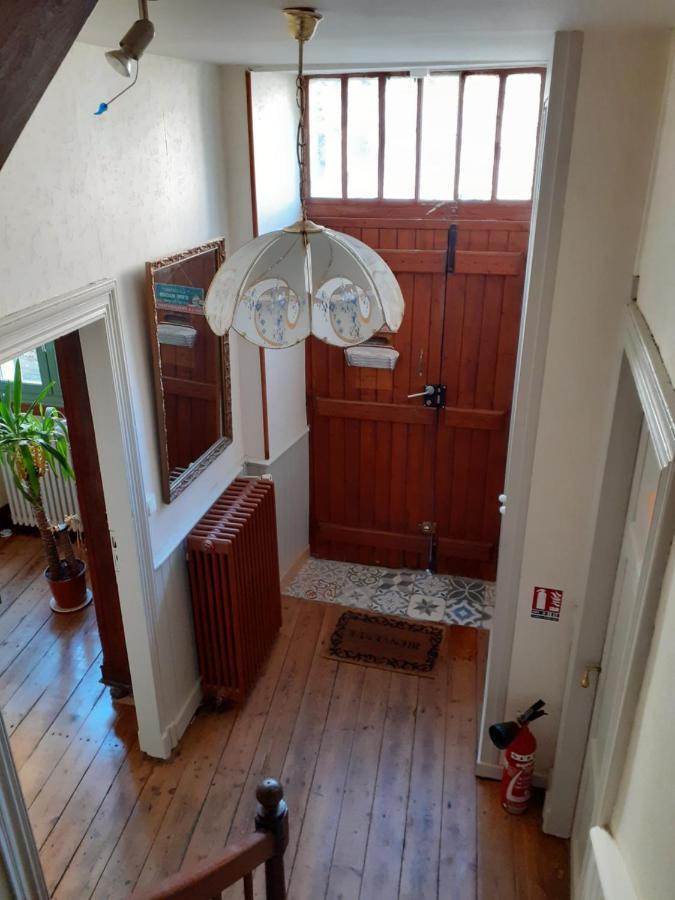 Chambre D'Hotes La Tour De Brazalem Nérac Eksteriør billede
